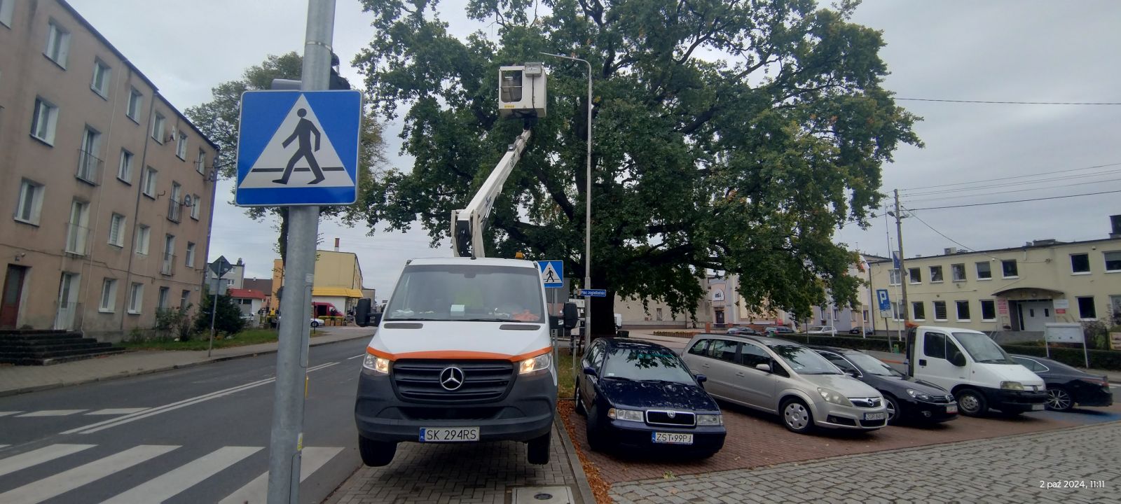 Zdjęcie: Trwa wymiana oświetlenia ulicznego w gminie Banie.